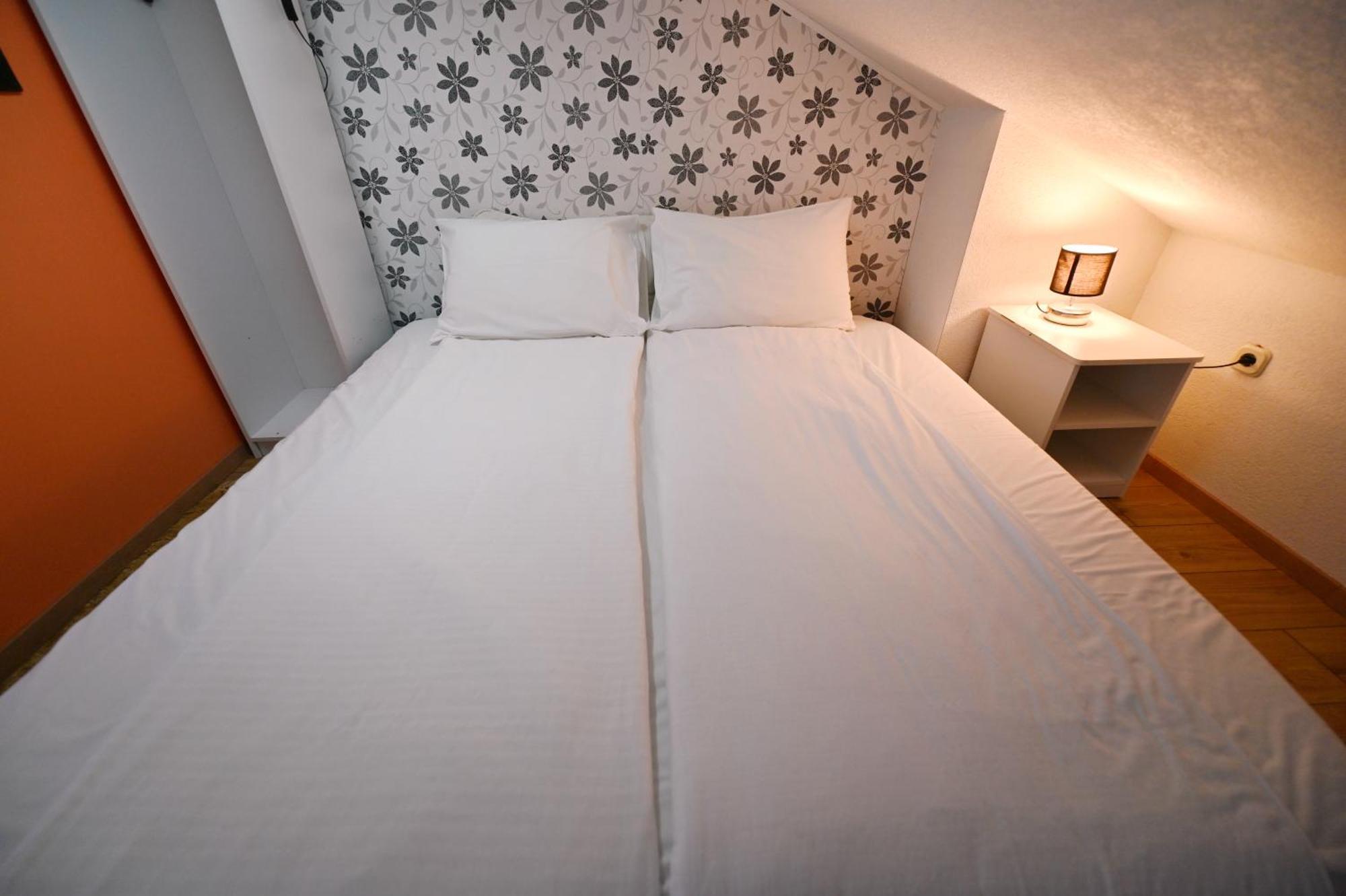 Eke Irin Apartments Охрид Екстер'єр фото